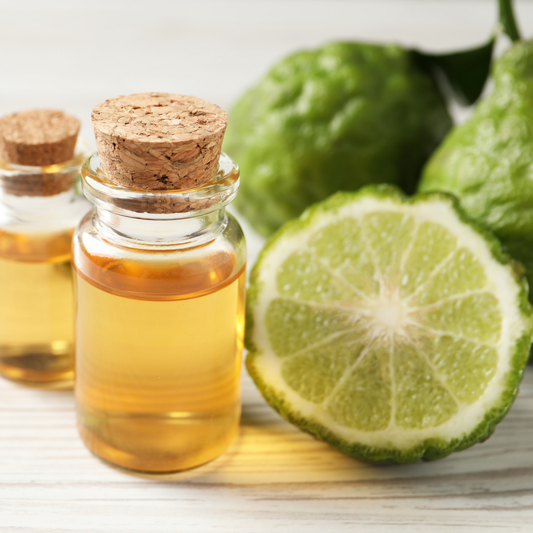 🍊 Oil of the Week: Bergamot Essential Oil (Citrus bergamia)